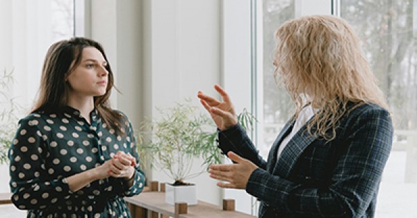 Ways to Initiate Conversations with Parents About Challenging Behaviours