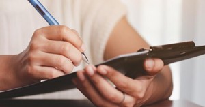 Q: Do All Observations Require A Photo?