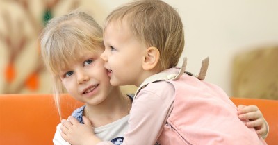 Forming Relationships With Children In Childcare