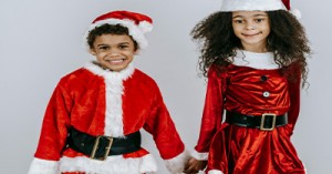 Family Holiday Traditions: Honouring Culture, Connection, and Childhood